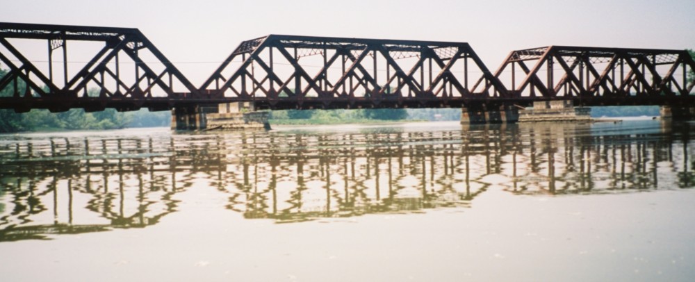 A very nice picture of the train bridge